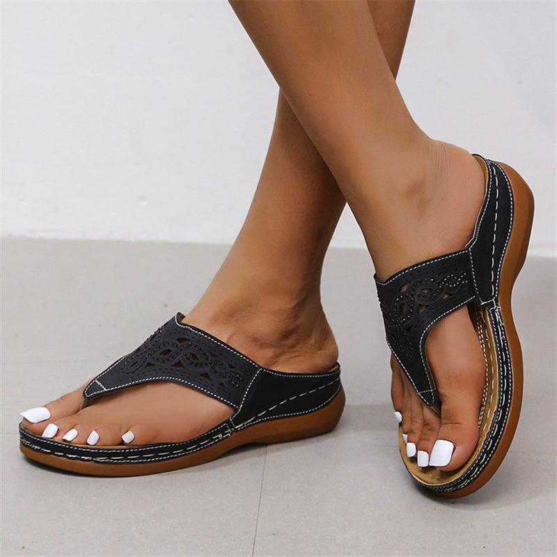 Hollowed-Out Design Lightweight Flip Flop For Women