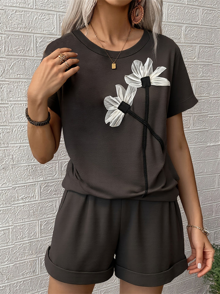 Women's Gray Summer Print Round Neck T-shirt & Shorts Set