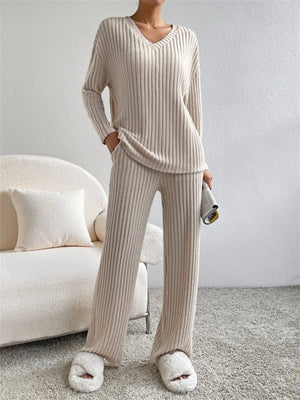 Women's Knitted V Neck Winter Homewear Pajamas ( 2 Pieces )