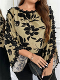 Plus Size Women's Elegant Flowers Print Patchwork 3/4 Sleeve Shirts