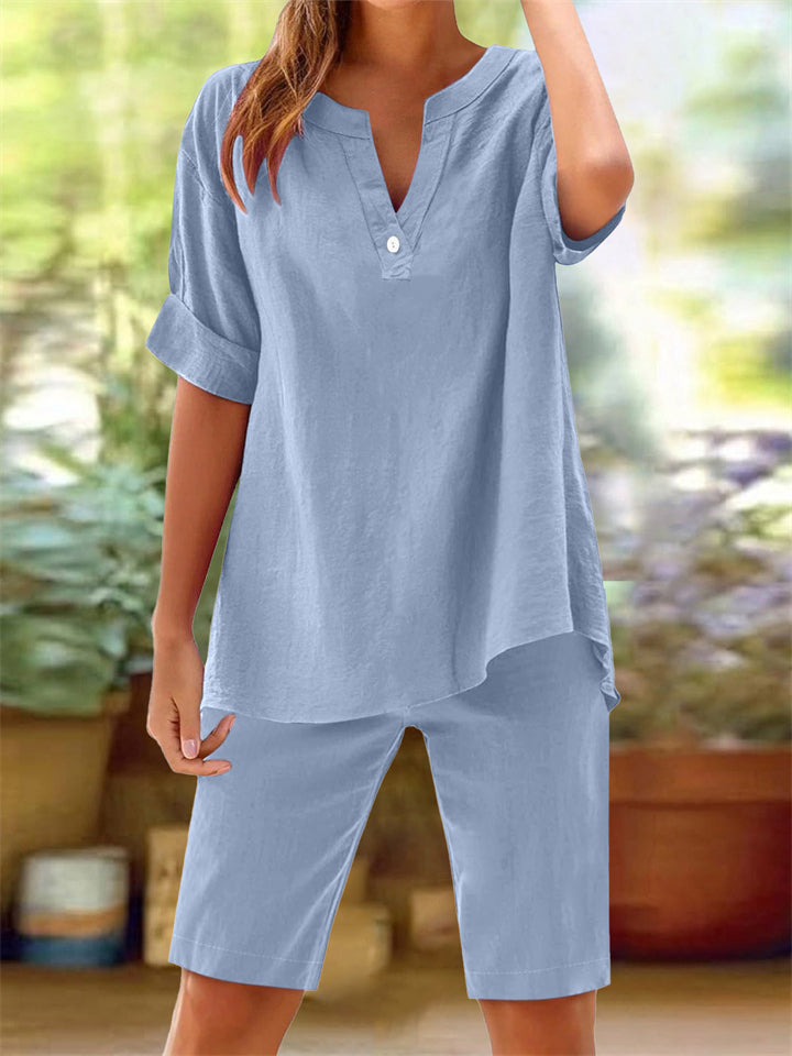 Women's 2Pcs Summer Holiday Style V Neck Solid Color Top & Shorts Set