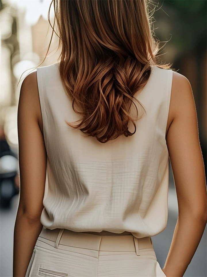 Ladies' Elegant Khaki Solid Color V Neck Pullover Sleeveless Blouses