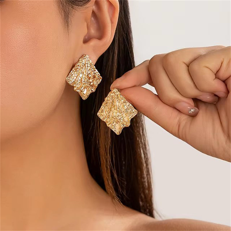 Creased Rhombus Fashion Vintage Earrings for Lady