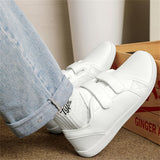 Men's Faux Leather Solid Color Hook and Loop Fastener Flats Shoes