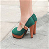 Trendy Wearable Round Toe Buckle Pumps for Women