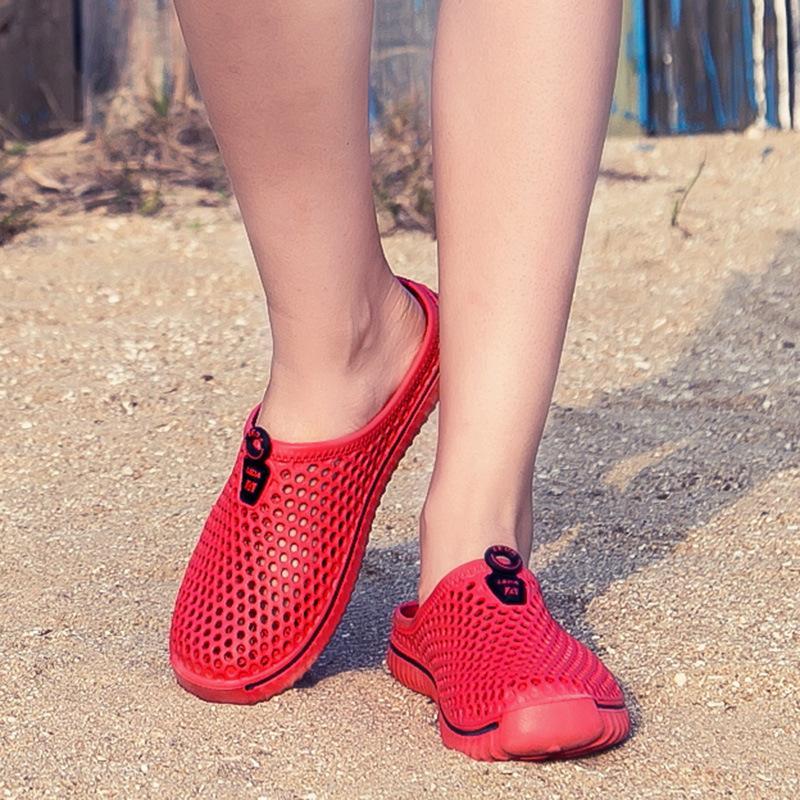 Plus Size Hollow Out Slip On Flat Casual Beach Slippers