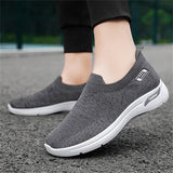 Men's Laceless Slip-On Casual Soft Sole Sneakers