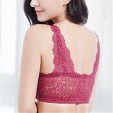 Women's Front Closure Lightly Lined Lace Bralette - Red