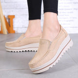 Women's Breathable Suede Round Toe Slip On Platform Shoes