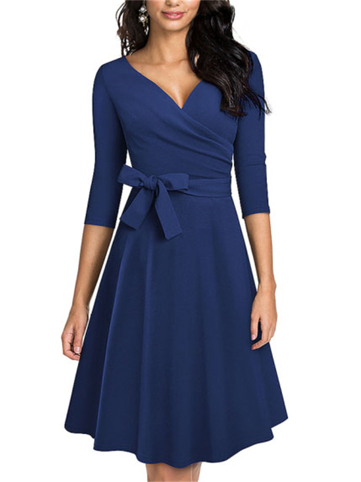 New V-Neck Three Quarter Sleeve Knee-Length Dresses