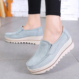 Women's Breathable Suede Round Toe Slip On Platform Shoes