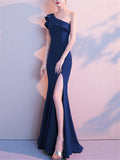 Pretty One Shoulder Sweep Train Side Slit Maxi Dress for Evening