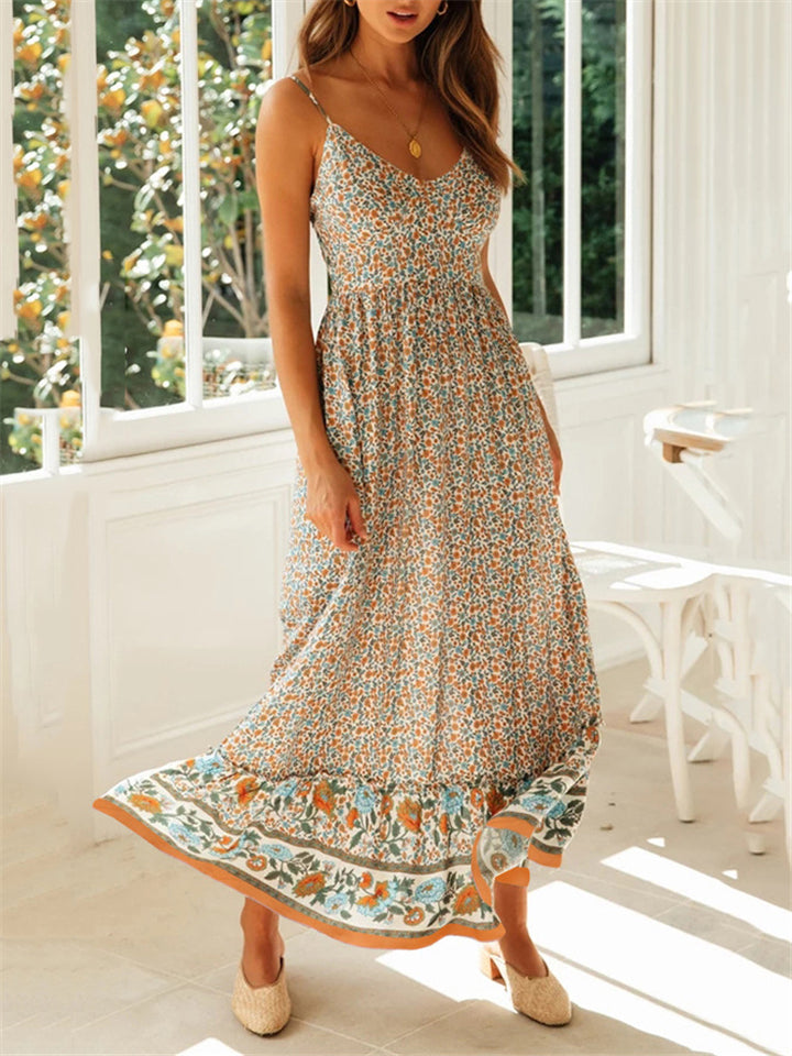 All-Over Floral Print Fitted Waist Pullover Pleated Detailing Spaghetti Strap Dress