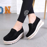 Women's Breathable Suede Round Toe Slip On Platform Shoes