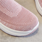 Breathable Solid Color Slip-On Thick-Soled Shoes