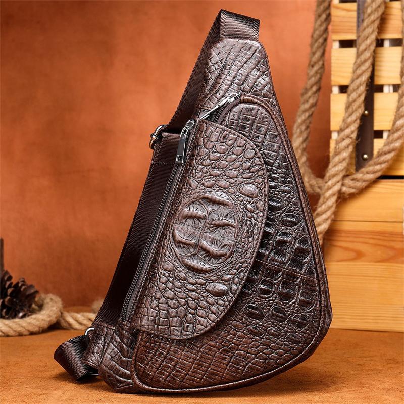 Distinctive Vintage Crocodile Pattern Outdoor Crossbody Bag Large Capacity Leather Chest Bag
