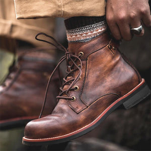 Men's Retro Round Toe Lace Up Martin Boots