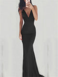 Flattering Low V Neck Backless Strappy Trumpet Dress for Prom